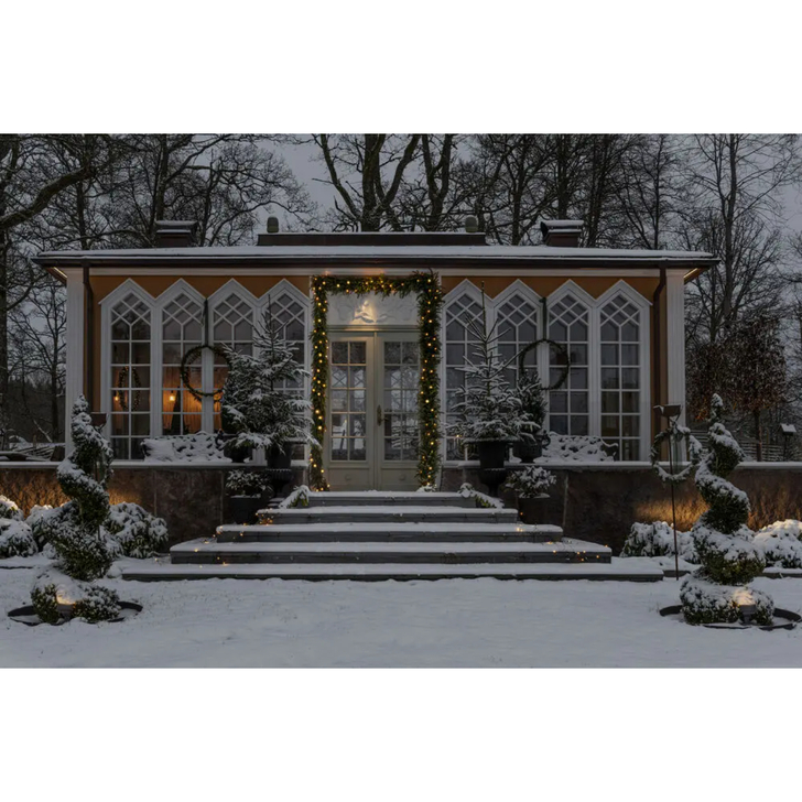 120 Amber Led Light Set, Black Wire. IP20