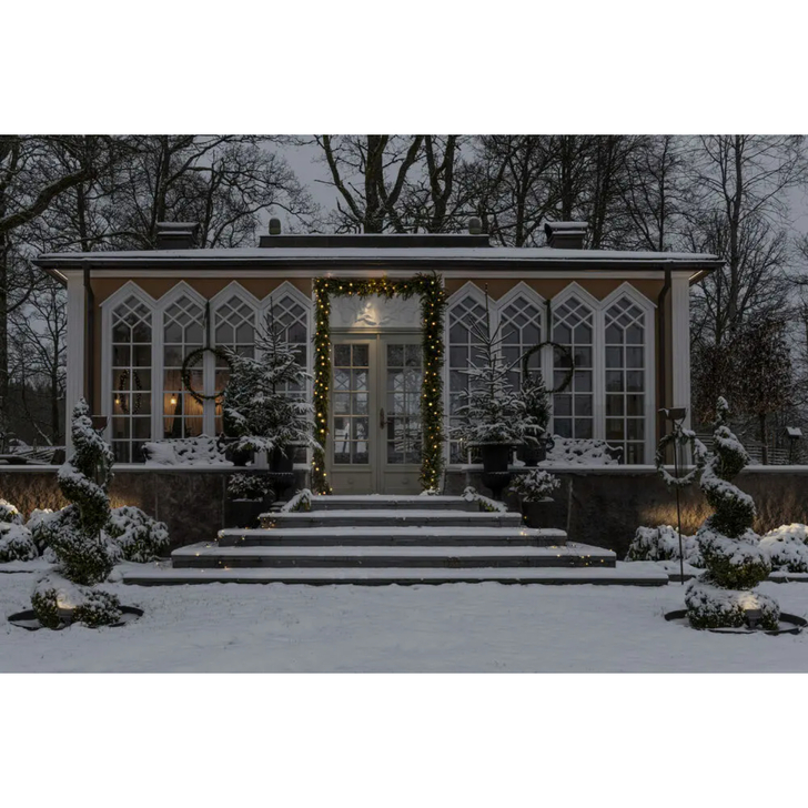 80 Warm White Led Light Set, Black Wire. IP20