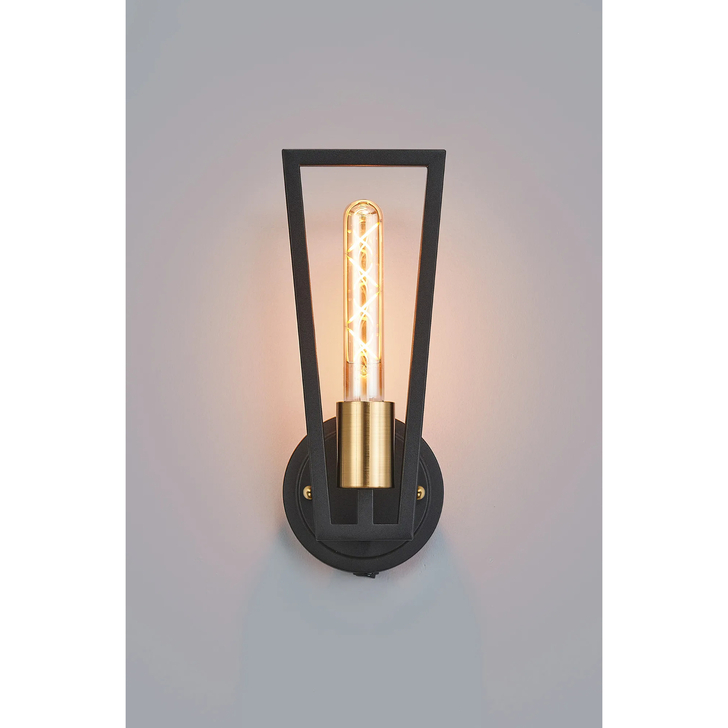 Idolite Helm Gold & Satin Black Single Wall Light