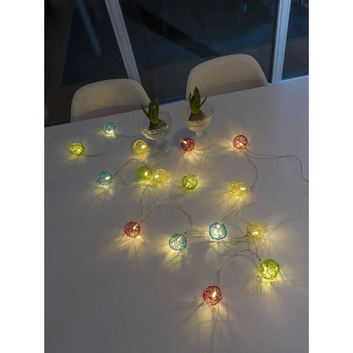Light Set of 16 Coloured Aluminium Balls Warm White Led B/O