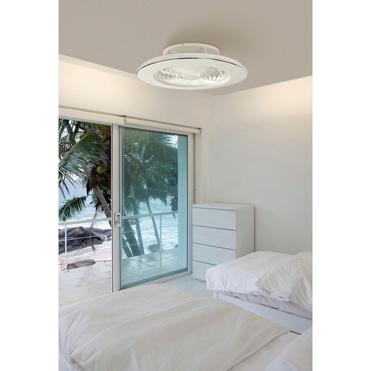 Mantra M6705 Alisio White Ceiling Fan Light C/W Remote Control