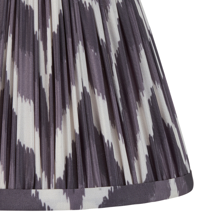 Pearl Grey Zigzag Patterned 20cm Lampshade - E14/E27/B22 With Fixed Metal Gimbal
