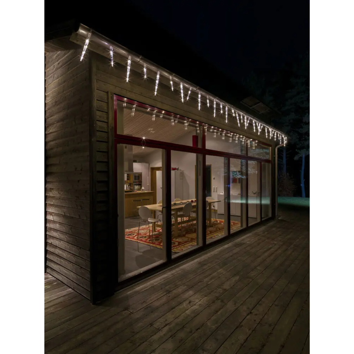 Acrylic icicle, 32 icicles, 96 wwhite Led multif, IP20 trafo