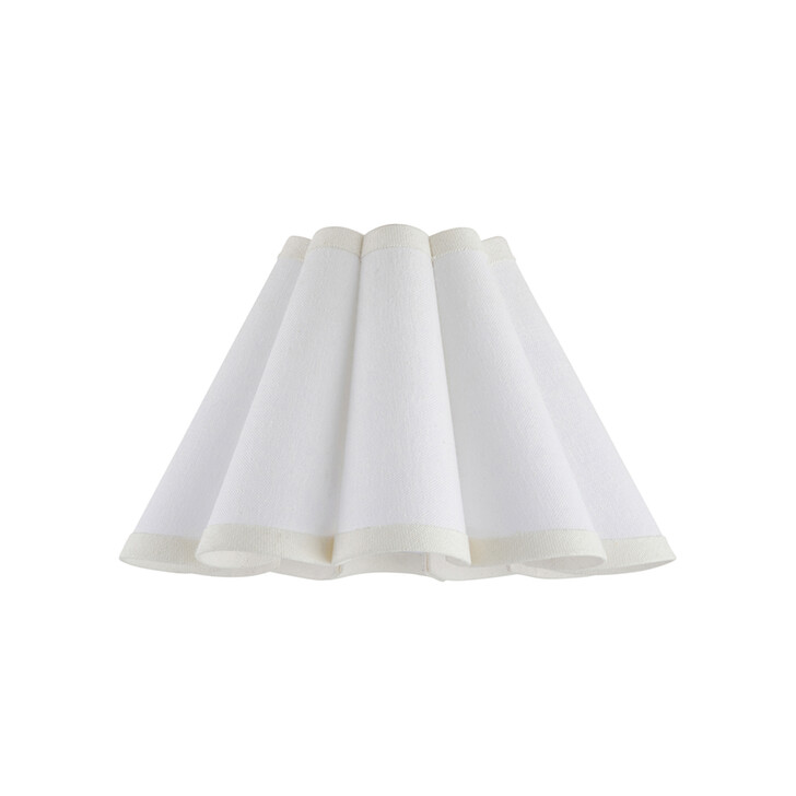 Ayla 22cm Vintage White Cotton Tapered Scallop Shade