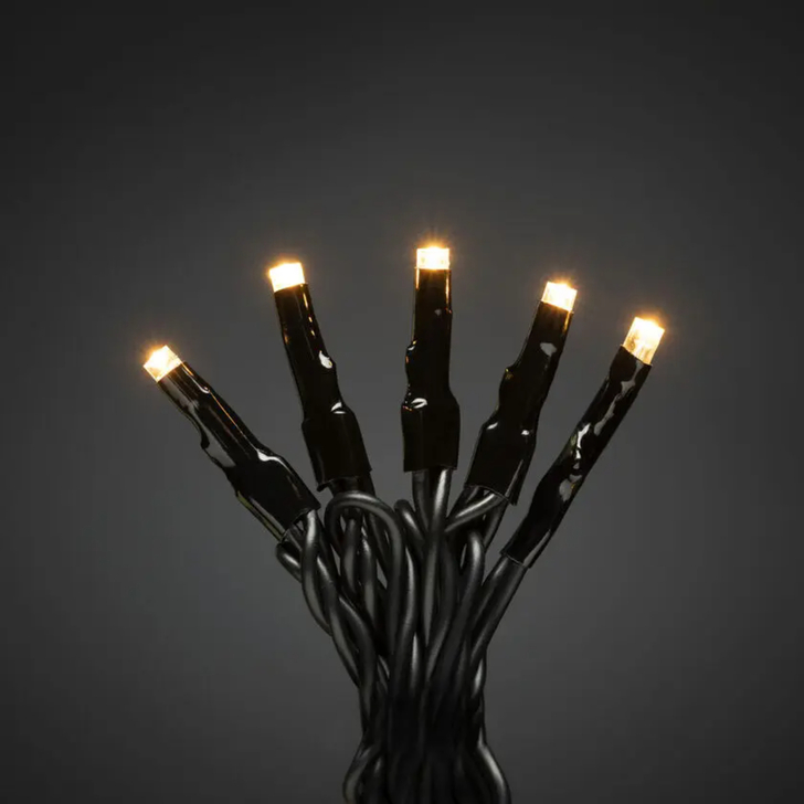 B/O Light Set 200 amber Led, Solar, remote w Timer/Dimmer