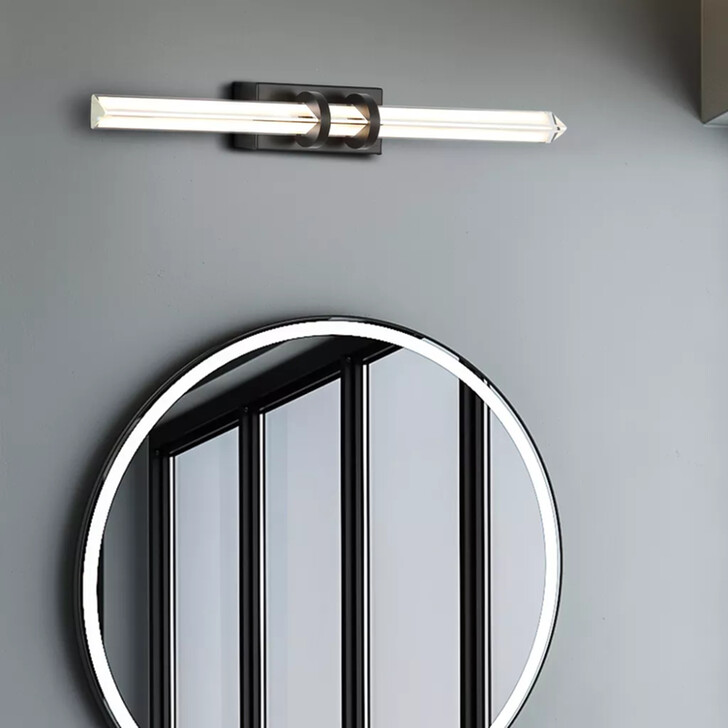 Parma Horizontal Black Bathroom Wall Light Complete With Clear Glass - IP44 - 3000K