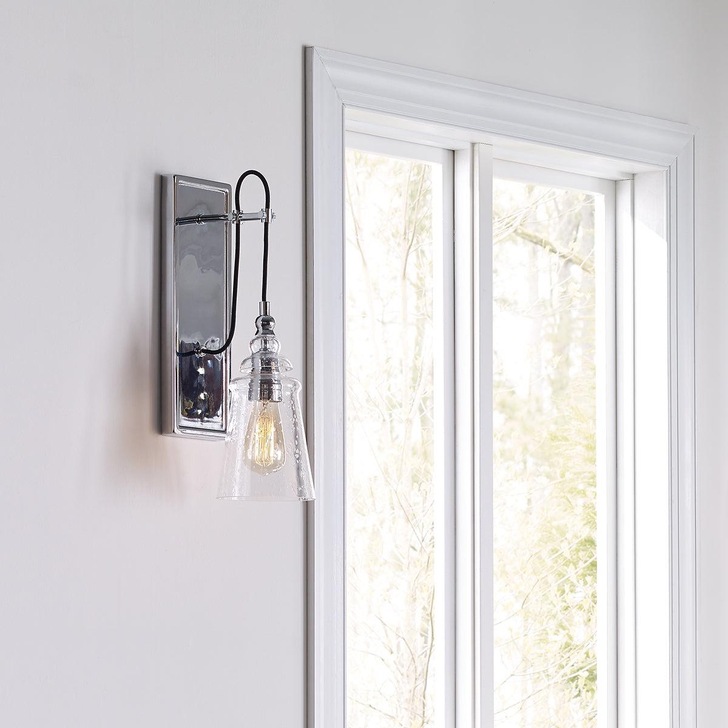 Quintiesse Loras 1 Wall Light In Polished Chrome Complete With Clear Seeded Glass - QN-LORAS1