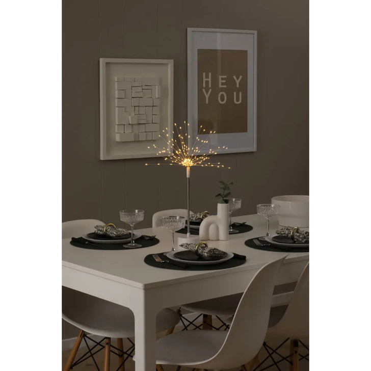 Standing Decoration 50cm White 4 x 40 Amber Led 6H Timer B/O