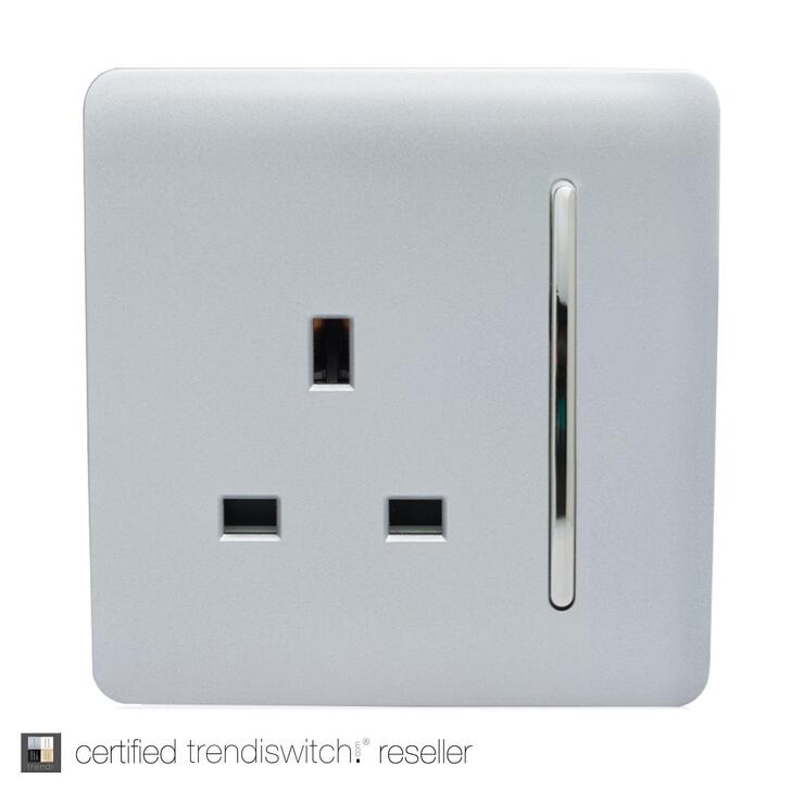 Trendi, Artistic Modern 1 Gang 13Amp Switched Socket Silver Finish