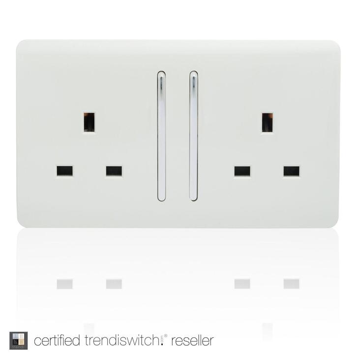 Trendi, Artistic Modern 2 Gang 13Amp Long Switched Double Socket Gloss White Finish