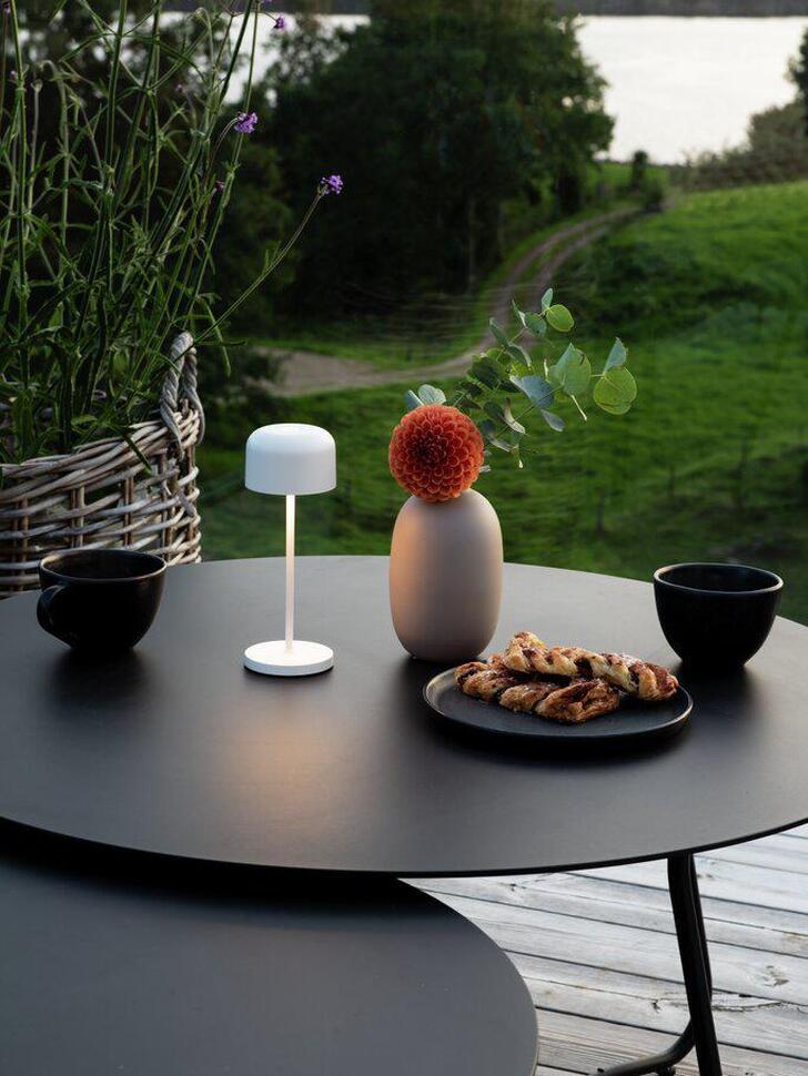 Konstsmide Lille Mini White Exterior Usb Portable Lamp - IP54 - 2700K/3000K