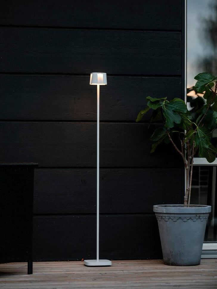 Konstsmide Nice Usb White Led Portable Floor Lamp - IP54 - 2700K/3000K