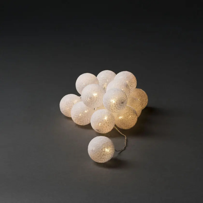 Photograph: 16 Led Cotton Ball Set White, WARM WHITE IP20