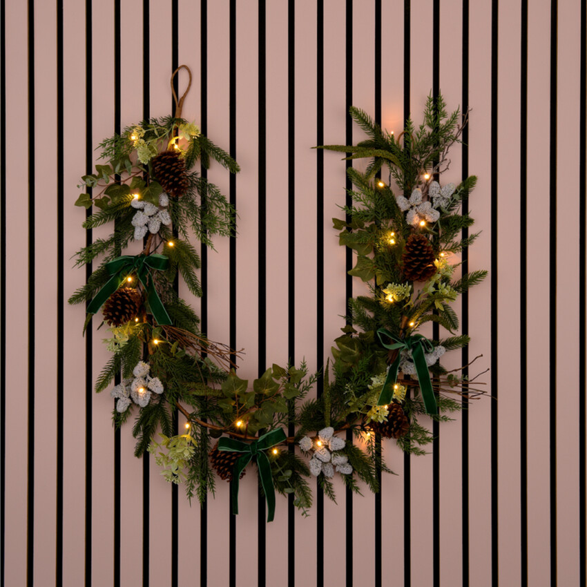 Photograph: GREEN RIBBON WITH IVY LIT GARLAND 180CM - Battery Operated (3 X AA - Not Included)