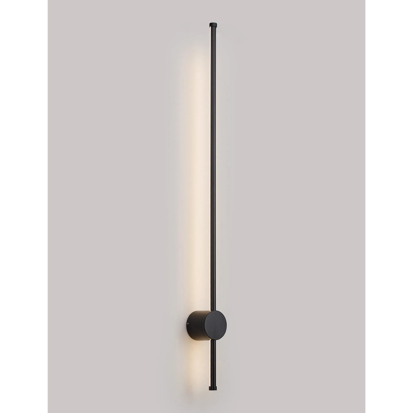 Photograph: Idolite Ghent Slim Linear Exterior Wall Lamp: 20W LED: 3000K: IP54: Black