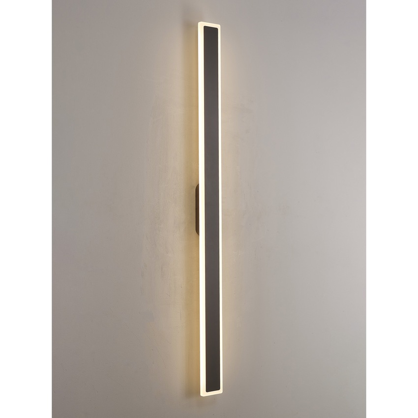 Photograph: Idolite Nordica 120CM Linear Stick Led Exterior Wall Light Dark Grey - 3000K, IP65