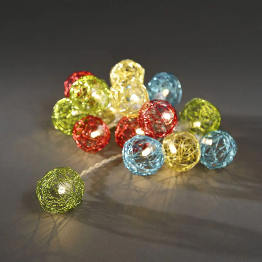 Photograph: Light Set of 16 Coloured Aluminium Balls Warm White Led B/O