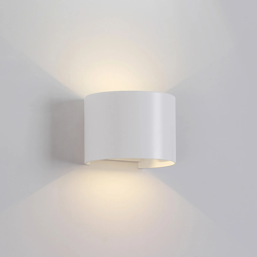 Photograph: Mantra M6523 Davos White Led Exterior Wall Light - 3000K