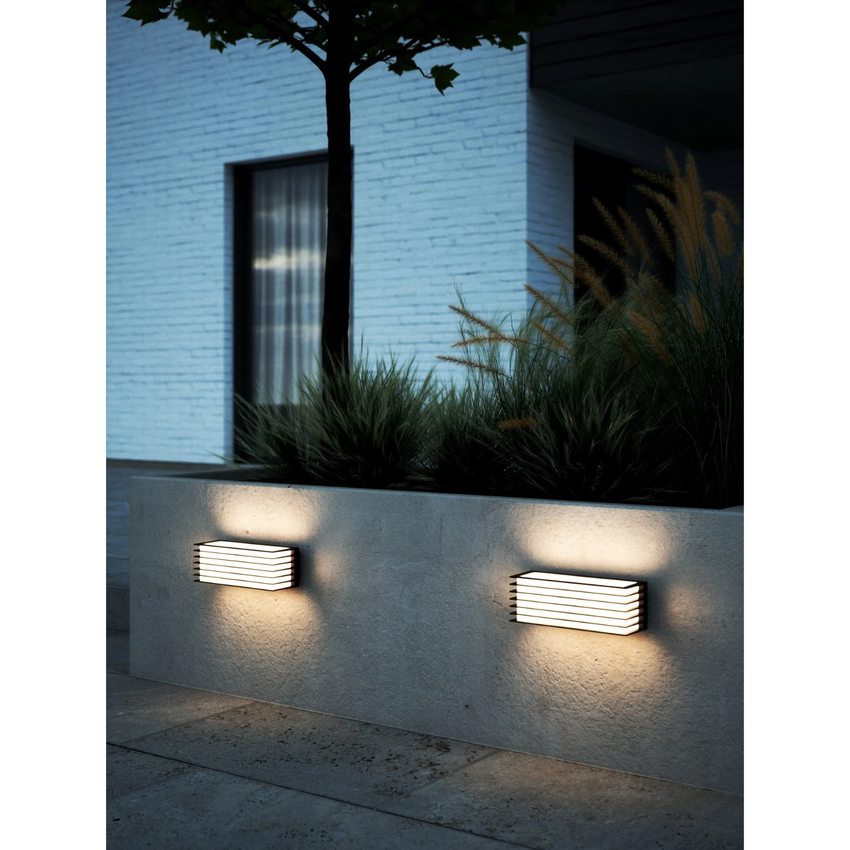 Photograph: Nordlux Fluctus 28 Wall Light Black