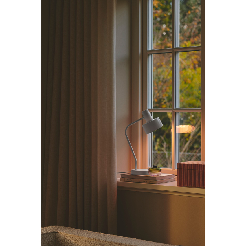 Photograph: Nordlux Matis Table lamp White