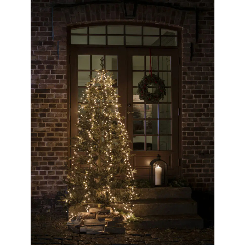 Photograph: Tree Set 6 x 110 Cluster W White Led 240cm 8H Timer IP20