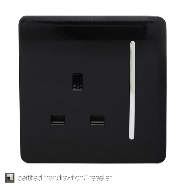 Trendiswitch Gloss Black 1 Gang 13A Switched Socket